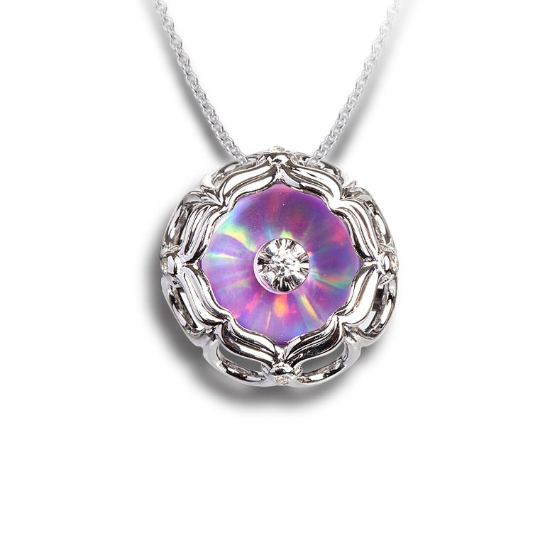 Illusia Pendant