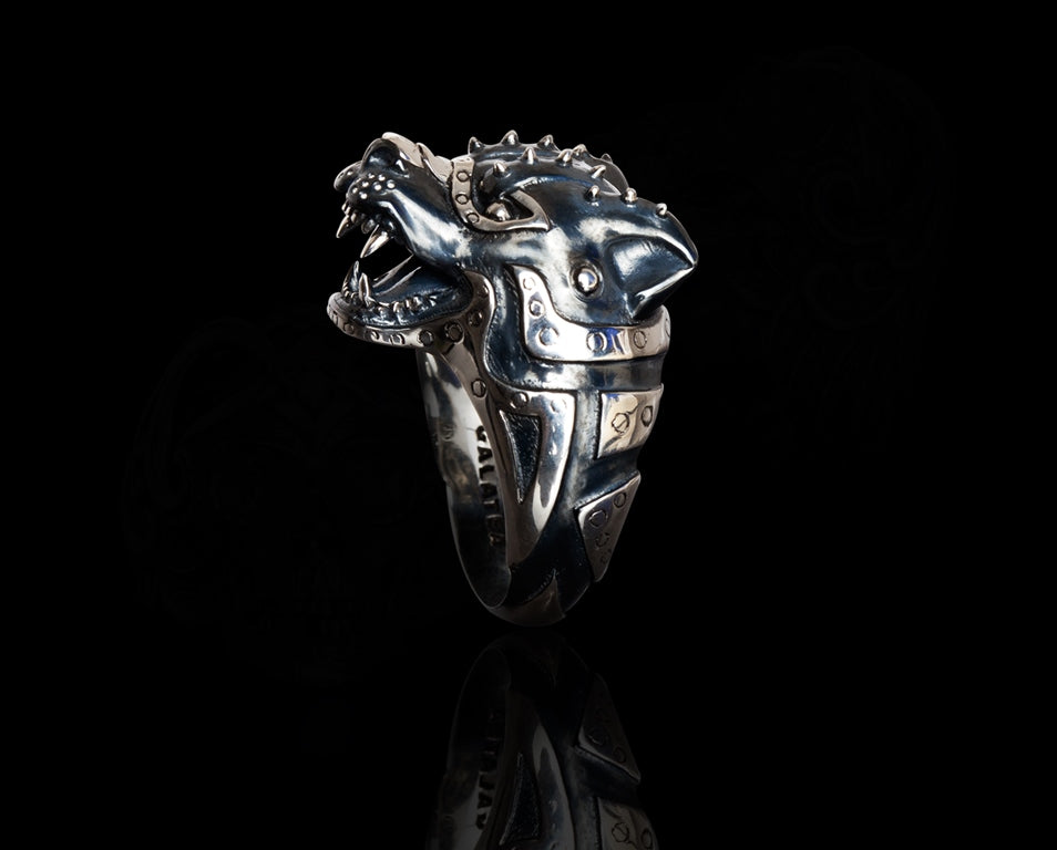 Bulldog Ring